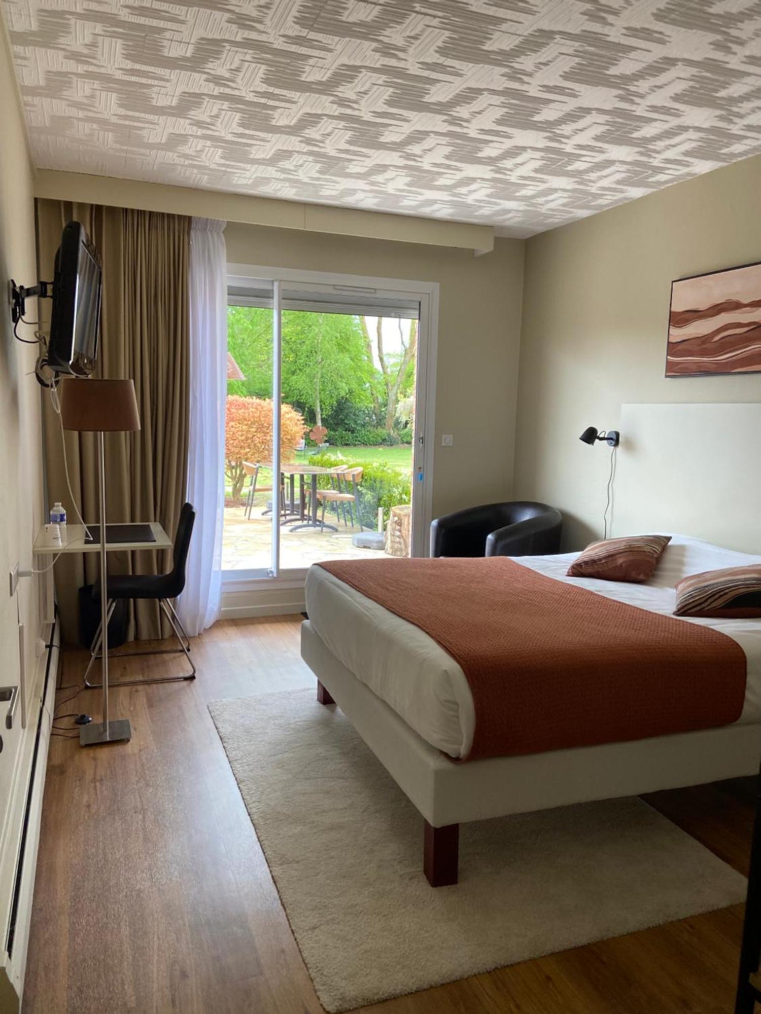 Logis Hotel & Restaurant - Le Relais De Montigny Montigny  Εξωτερικό φωτογραφία